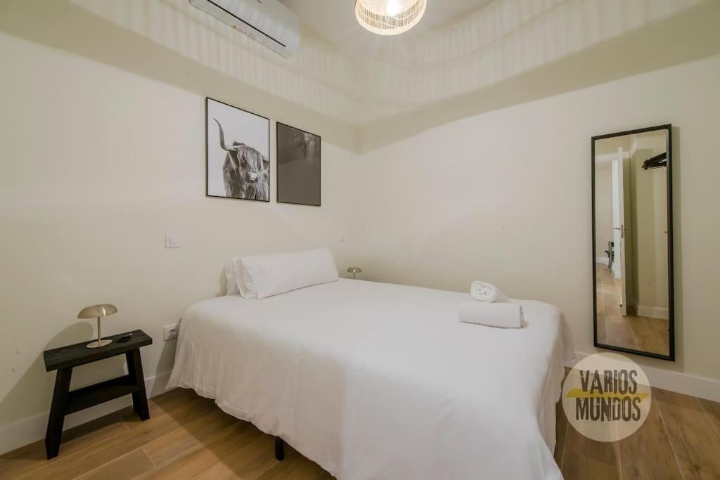 Cozy Y Centrico Apt Para 6Pax En Plaza Del Carmen E2 Madrid Exteriör bild