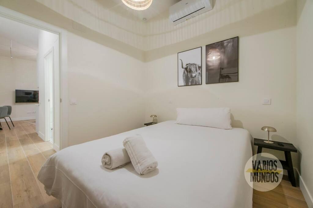 Cozy Y Centrico Apt Para 6Pax En Plaza Del Carmen E2 Madrid Exteriör bild